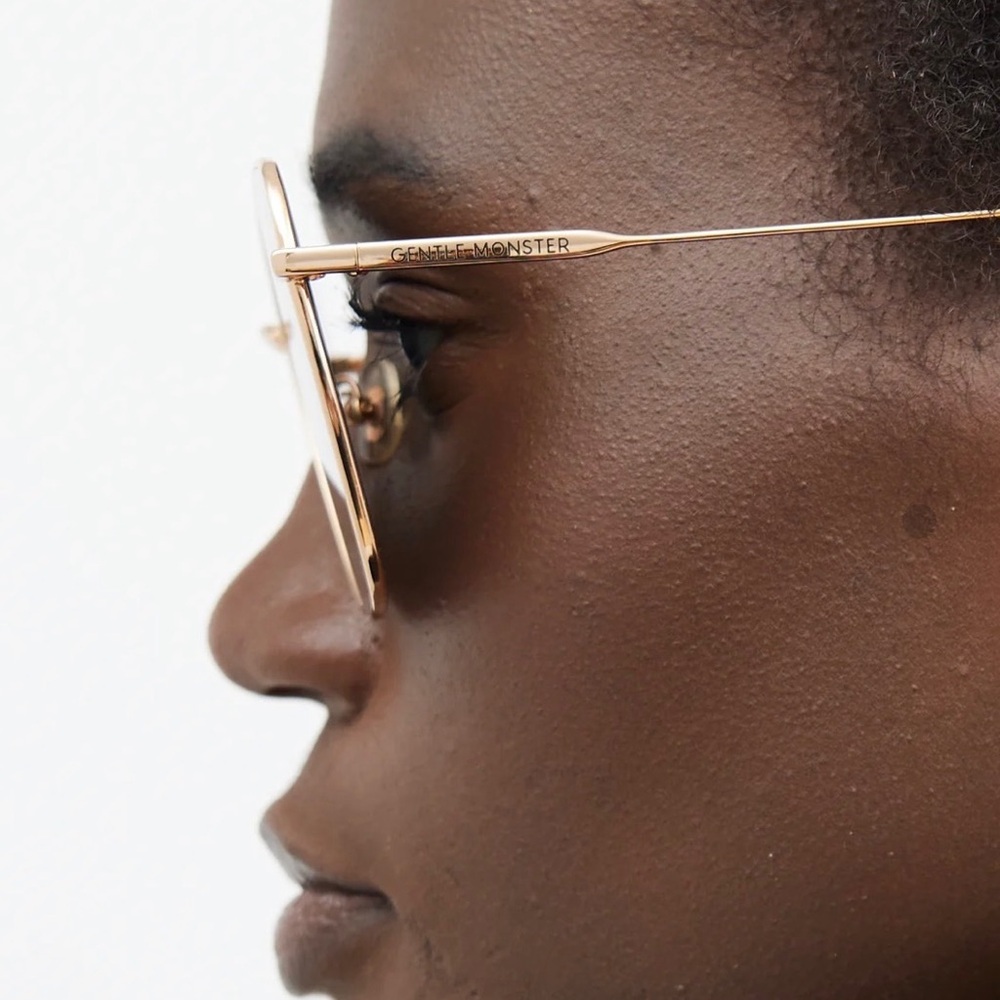 Gentle Monster Diane 02 Black and Gold Sunglasses - Picture 11 of 11